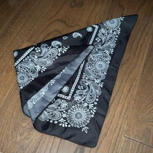 NWOT Black Classic Bandana
